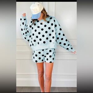 1138. Polka dot sweatshirt and shorts set blue